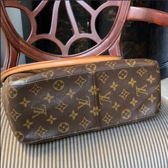 Louis Vuitton Looping - Picture 6 of 8